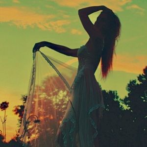 Meet your Posher, Charlotte