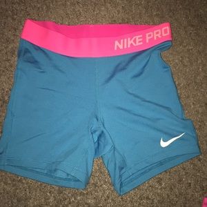 NIKE PROS