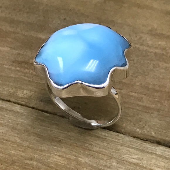 Ring - Picture 4 of 7