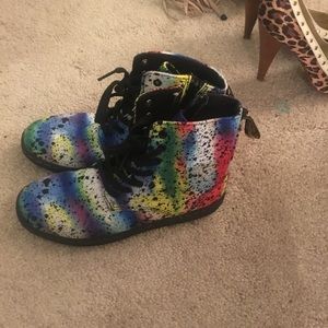 Little girls Dr Martens size us 2 never worn