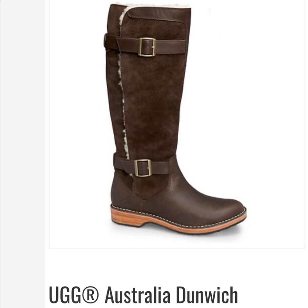 UGG AUSTRALIA DUNWICH  SZ 5.5
