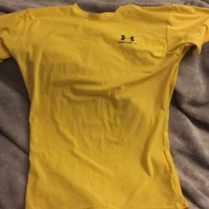 Xl under armor yellow compression shirt