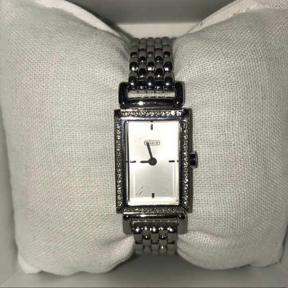 Authentic Coach Silvertone watch - Picture 4 of 6