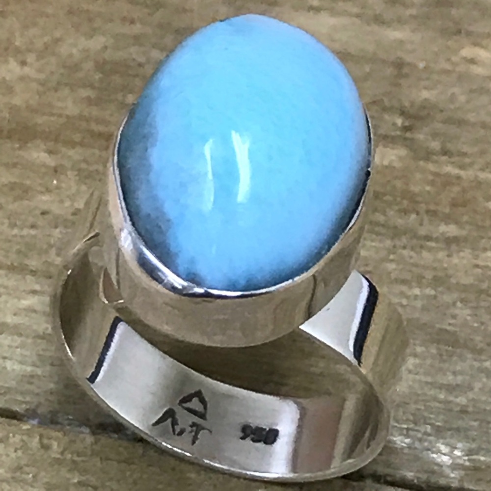 Ring - Picture 4 of 6