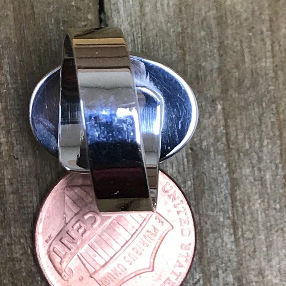 Ring - Picture 6 of 6