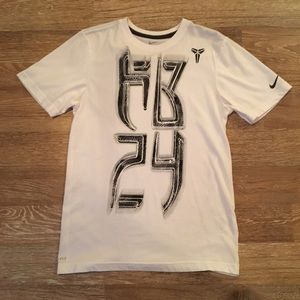 Small Nike Dri-Fit T-Shirt Kobe