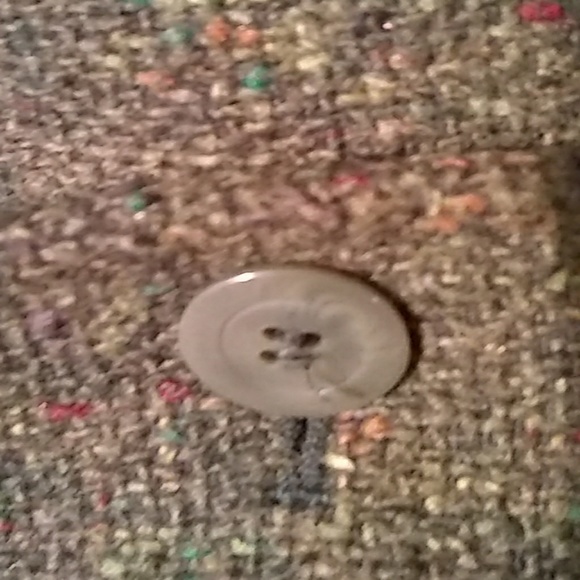 Tweed jacket gently used. - Picture 5 of 5