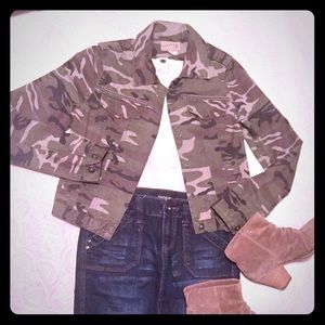Ashley camouflage 100% Cotton jacket.