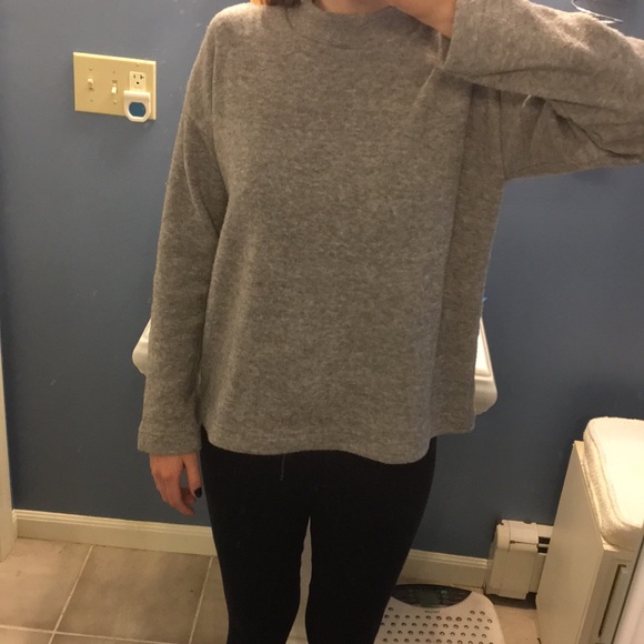 Size Medium Forever 21 Sweater - Picture 8 of 8