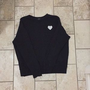 Forever 21 Black and white  ♥️ & Soul  sweatshirt