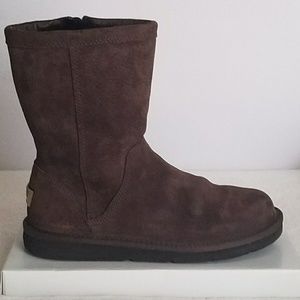 UGG Roslynn Boots