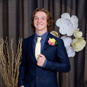 Meet your Posher, Cameron