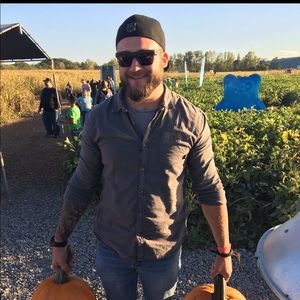 Meet your Posher, Luke