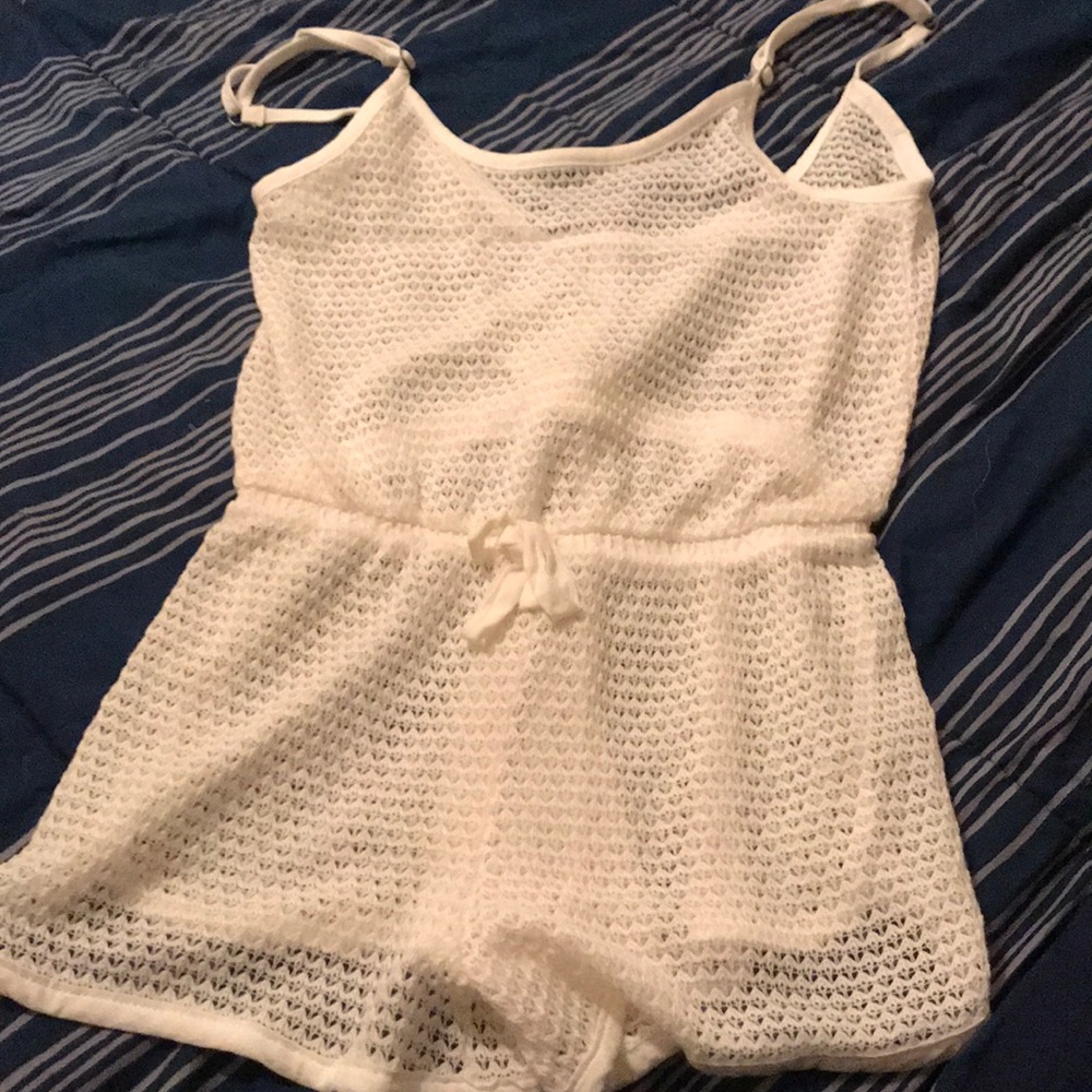 Brand new white cover up.