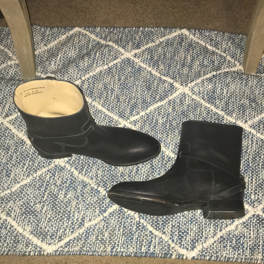 NWOT Black Frye Boots
