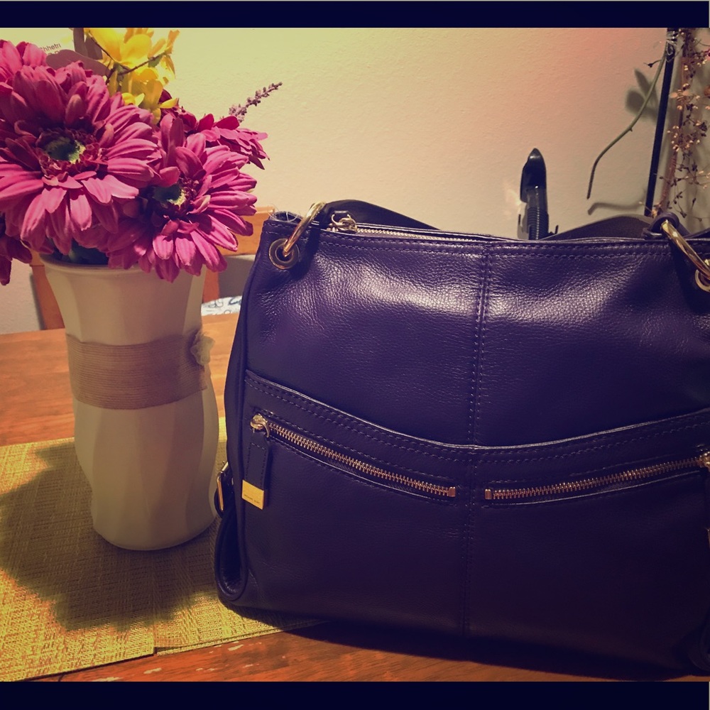 Michael Kors Layton shoulder bag.