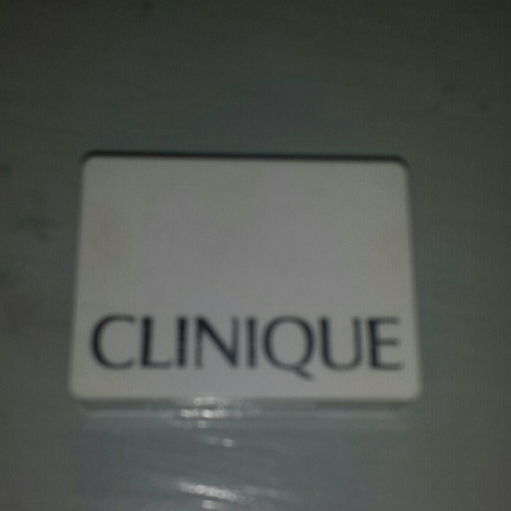 CLINIQUE