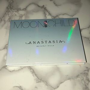 Anastasia Moonchild Glow Kit