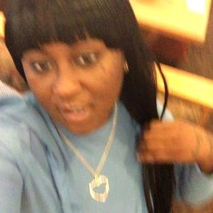 Meet your Posher, Lillian