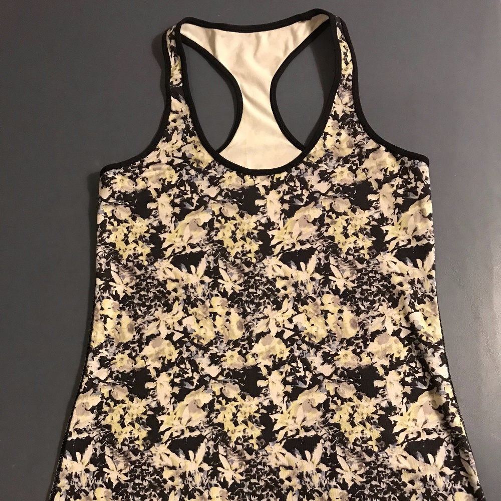 Lululemon CRB Cool Racerback Tank Size 10