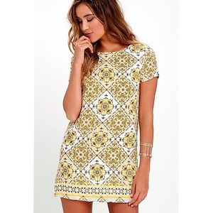PRICE DROP ‼️NWT Lulus dress- SM yellow shift