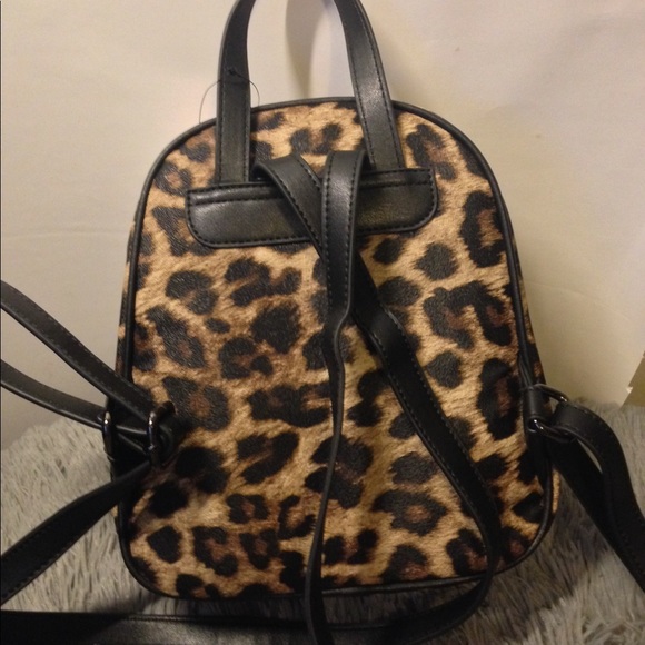 Sold New Bebe leopard faux leather backpack - Picture 4 of 8