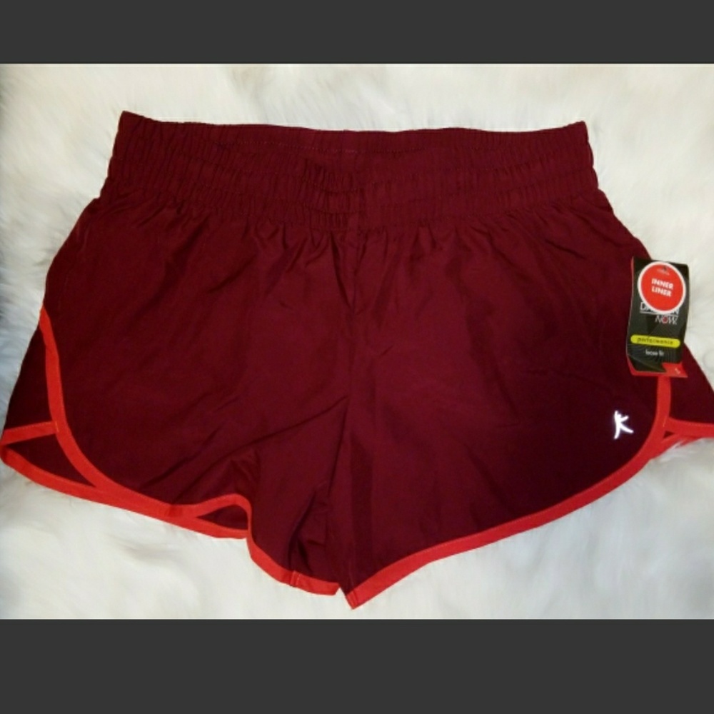 Womens Danskin active shorts