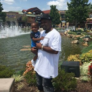 Meet your Posher, Terrell lee