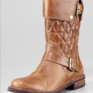 Connor Fawn leather Ugg boots