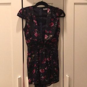 Tobi Deep V Floral Romper X-Small
