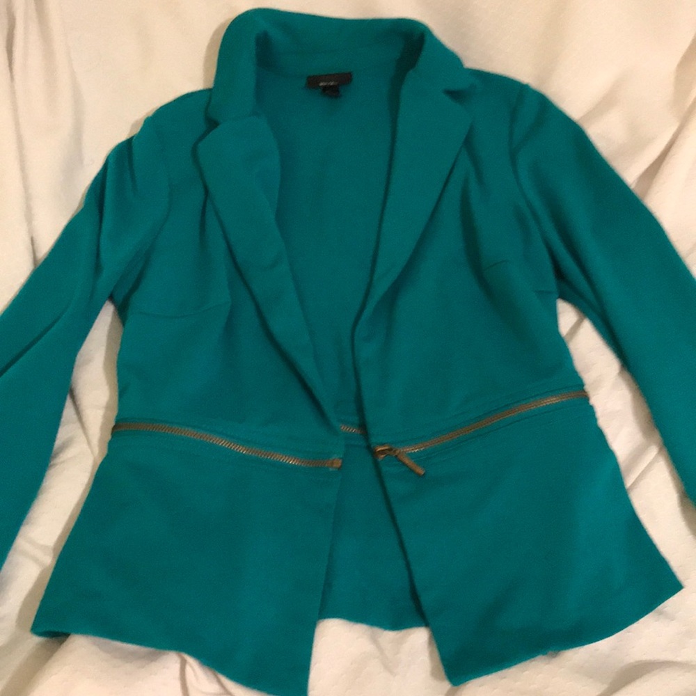 Teal Blazer with Detachable Bottom ✨