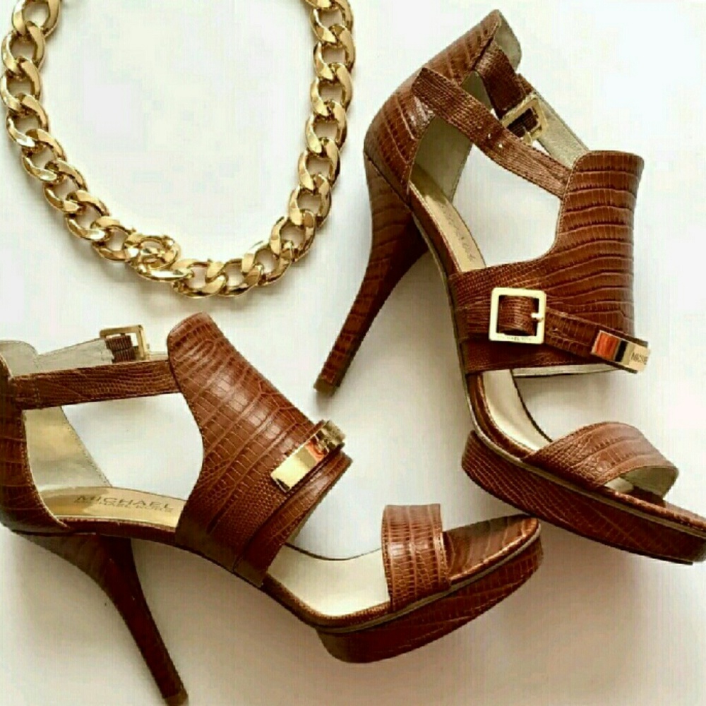 ISO Michael Kors Jess Platform