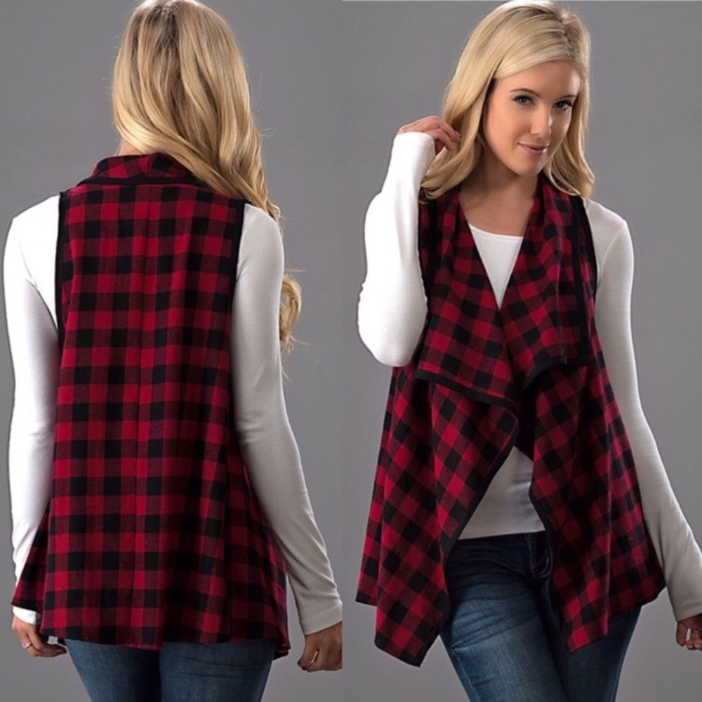 ❗️LAST ONE❗️🆑Red/Black Plaid Vest