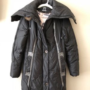 Woman’s long down jacket