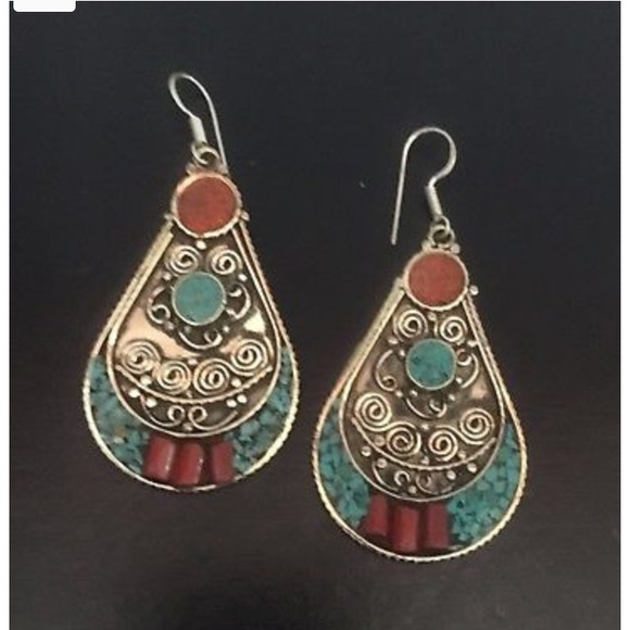 Nepali earrings Ethnic earrings Artistic Designed - Picture 2 of 3