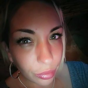 Meet your Posher, Steph