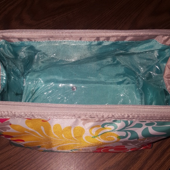 Thirty one - Picture 2 of 2