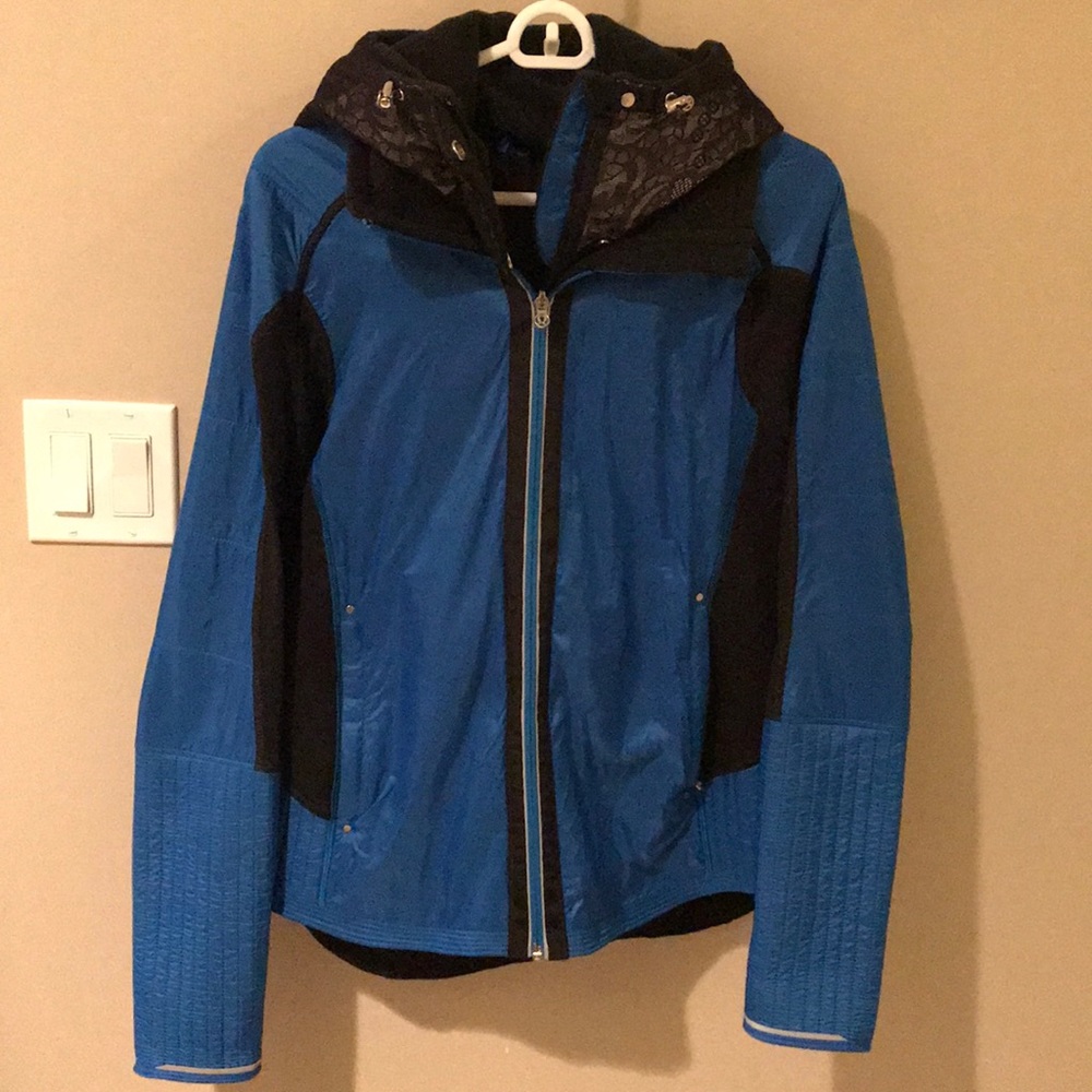 Lululemon fleece convertible jacket