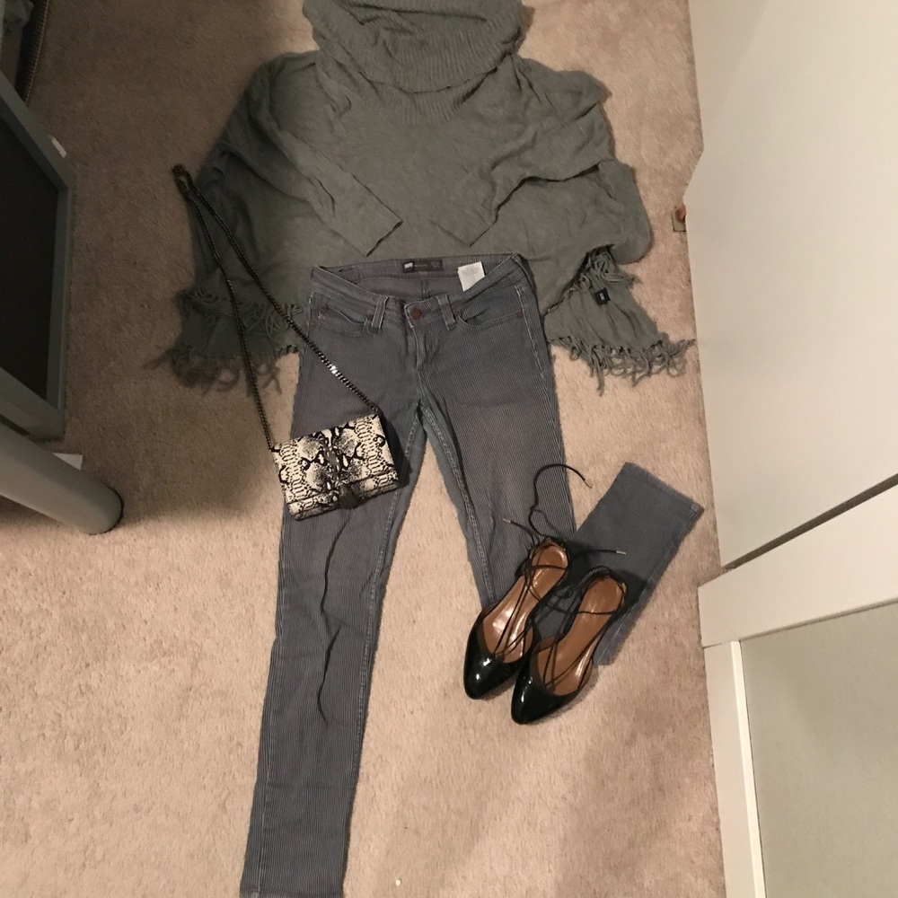 Fall turtle neck knitwear