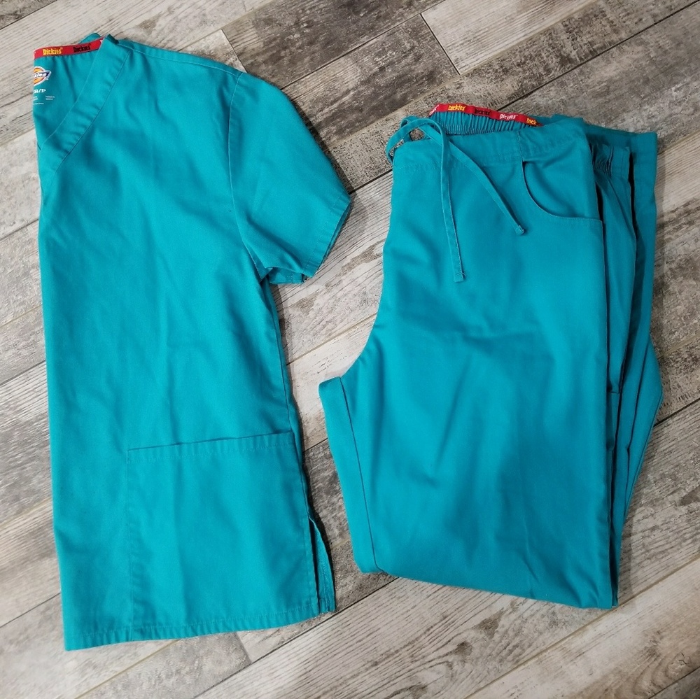 Scrubs