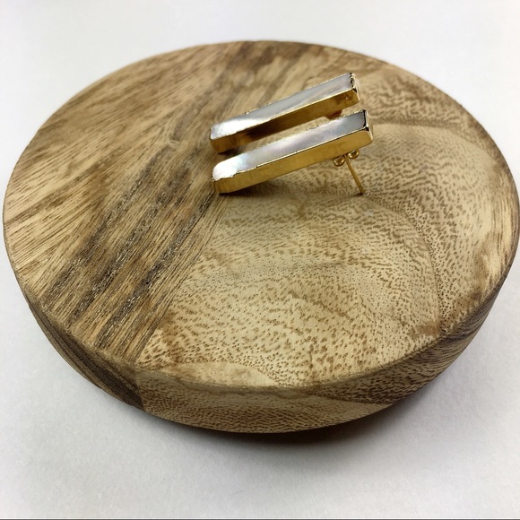 Iridescent Natural Shell Long Gold Bar Studs - Picture 4 of 4
