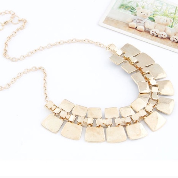 Nefertiti Necklace - Picture 5 of 5