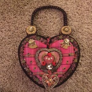 Mary Frances heart purse