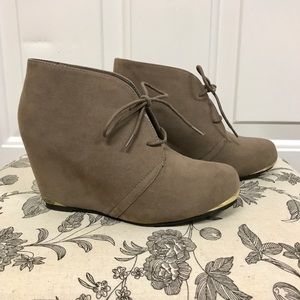 Bamboo Carmela-19 Taupe/Gold Lace Up Wedge Bootie