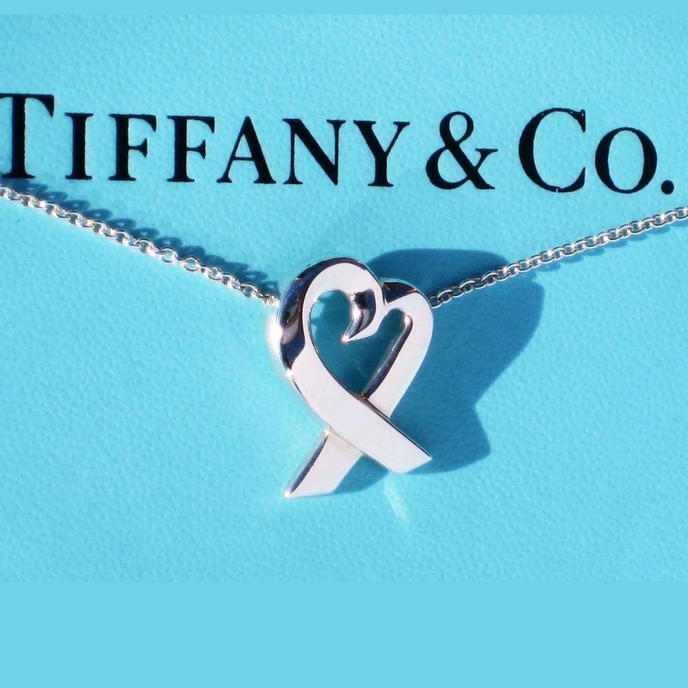 ⚠SOLD⚠️Tiffany & Co Paloma Picasso Heart Necklace
