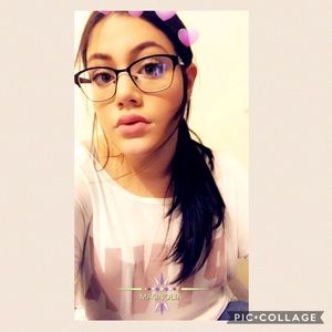 Meet your Posher, Celeste