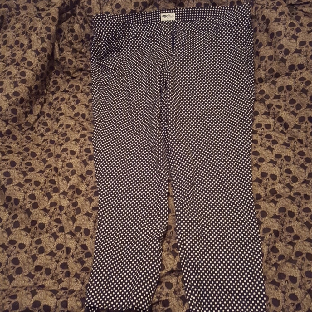 Old navy pixie polka dot pants