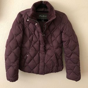 Woman’s short down jacket