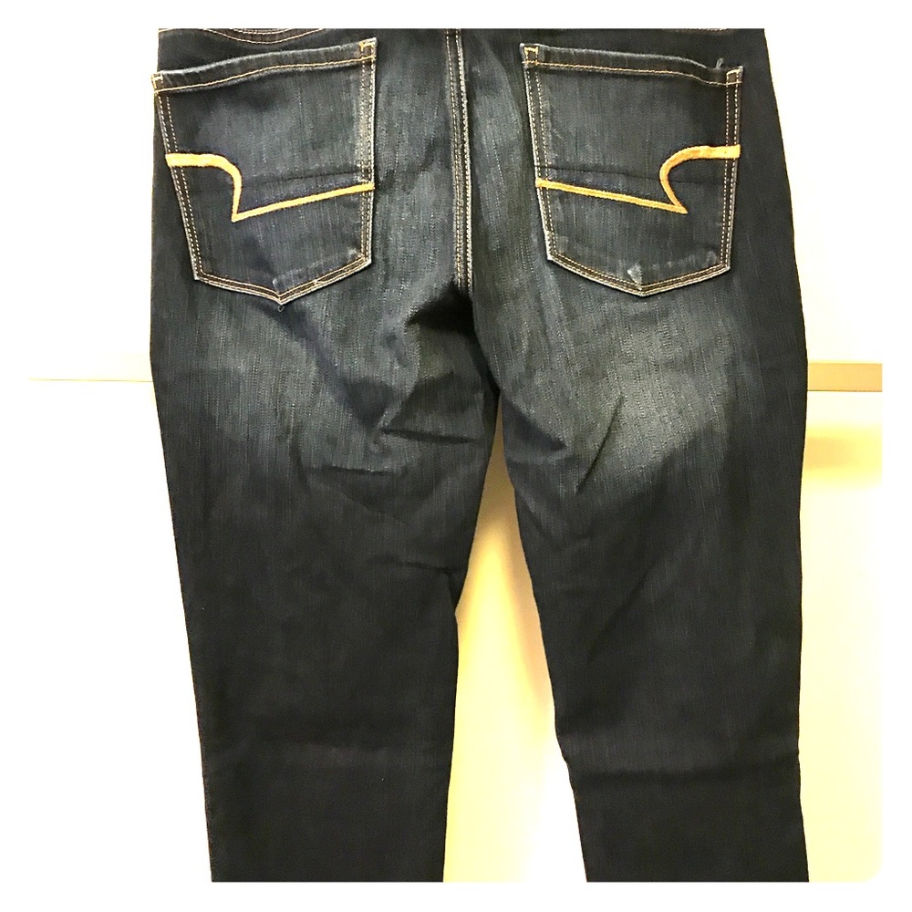 American eagle jeans great condition 🎊