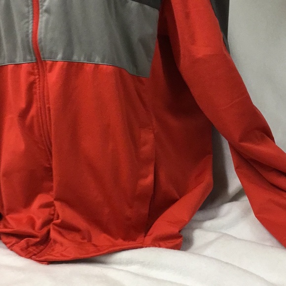 Izod Men’s Zip-up Golf Windbreaker Jacket Large - Picture 3 of 8